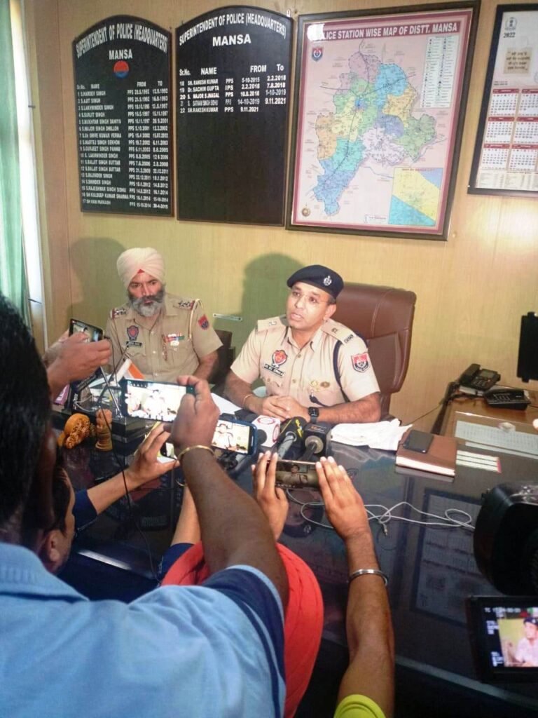 ਮਾਨਸਾ ਪੁਲਿਸ ਨੇ ਸਿੱਧੂ ਮੂਸੇਵਾਲਾ ਕਤਲ ਕੇਸ ਵਿੱਚ ਸੂਟਰ ਦੀਪਕ ਮੁੰਡੀ ਅਤੇ ਰੈਕੀ ਤੇ ਠਹਿਰਣ ਦਾ ਪ੍ਰਬੰਧ ਕਰਨ ਵਾਲੇ ਬਿੱਟੂ ਸਿੰਘ ਸਮੇਤ ਕੁੱਲ 4 ਦੋਸ਼ੀਆਂ ਨੂੰ ਕੀਤਾ ਗ੍ਰਿਫਤਾਰ