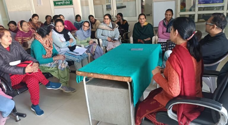 ‘ਸਾਂਸ’ ਪ੍ਰੋਗਰਾਮ ਤਹਿਤ ਬੱਚਿਆਂ ਵਿੱਚ ਨਿਮੋਨੀਆ ਦੀ ਜਲਦ ਜਾਂਚ ਸਬੰਧੀ ਪੈਰਾ ਮੈਡੀਕਲ ਸਟਾਫ ਦੀ ਸਿਖਲਾਈ ਹੋਈ