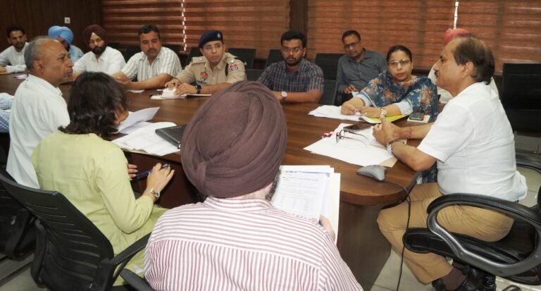 ਪ੍ਰਭਾਰੀ ਸਕੱਤਰ ਵੀ.ਕੇ. ਮੀਨਾ ਨੇ ਕਣਕ ਦੀ ਸਮੁੱਚੀ ਖਰੀਦ ਨੂੰ ਸੁਚਾਰੂ ਢੰਗ ਨਾਲ ਨੇਪਰੇ ਚੜਾਉਣ ਦੇ ਦਿੱਤੇ ਆਦੇਸ਼