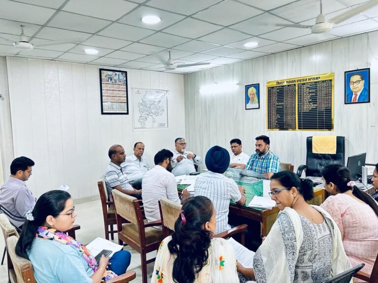 ਗਰਭਵਤੀ ਔਰਤਾਂ ਦੀ ਮੌਤ ਦਰ ਨੂੰ ਘੱਟ ਕਰਨ ਲਈ ਐਮ.ਡੀ.ਆਰ. ਦੀ ਸਮੀਖਿਆ ਮੀਟਿੰਗ ਹੋਈ