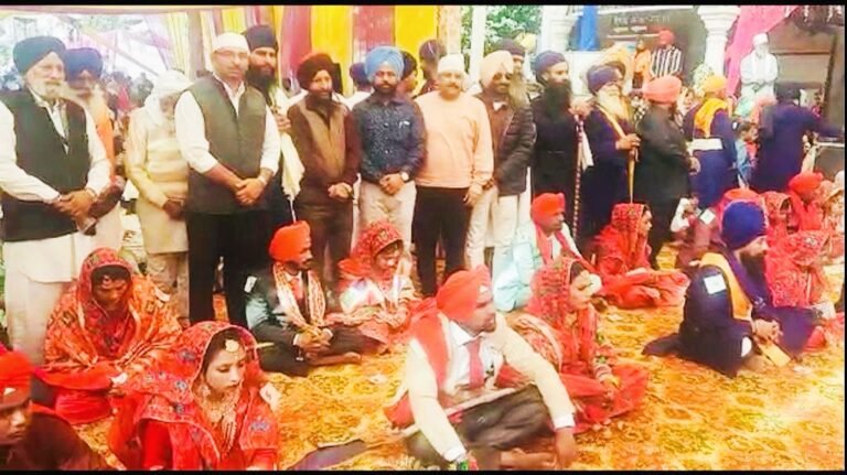 ਗੁਰਦੁਆਰਾ ਸ਼ਹੀਦ ਬਾਬਾ ਜੀਵਨ ਸਿੰਘ ਜੀ ਵਿਖੇ ਲੋੜਵੰਦ ਪਰਿਵਾਰਾਂ ਦੇ ਕਰਵਾਏ ਸਮੂਹਿਕ ਵਿਆਹ