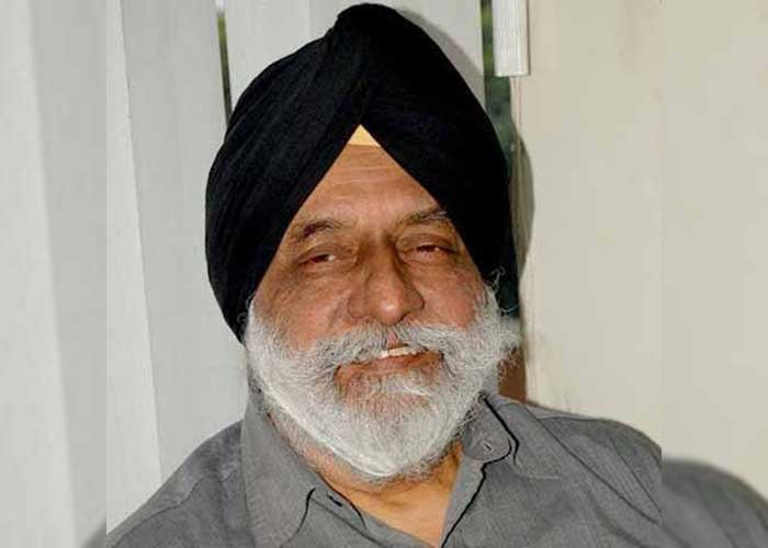 ਭ੍ਰਿਸ਼ਟ ਸਿਆਸੀ ਦਲ ਮਾਰ ਰਹੇ ਇਮਾਨਦਾਰੀ ਦੀਆਂ ਬੜ੍ਹਕਾਂ , ਸਰਕਾਰ ਤੇ ਸਿਆਸੀ ਦਲਾਂ ਨੇ ਵੋਟਾਂ ਲਈ ਲਾਈ ਲਾਰਿਆਂ ਦੀ ਝੜੀ : ਰਵੀਇੰਦਰ ਸਿੰਘ