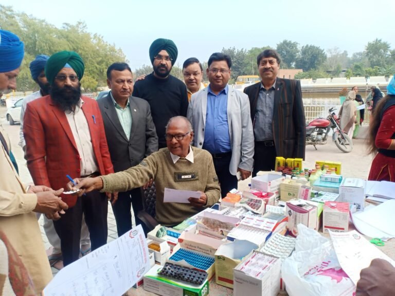 ਇੰਡੀਅਨ ਮੈਡੀਕਲ ਐਸੋਸੀਏਸ਼ਨ ਮਾਨਸਾ ਨੇ ਲਗਾਇਆ ਸੱਤਵਾਂ ਫਰੀ ਮੈਡੀਕਲ ਚੈੱਕਅੱਪ ਕੈਂਪ