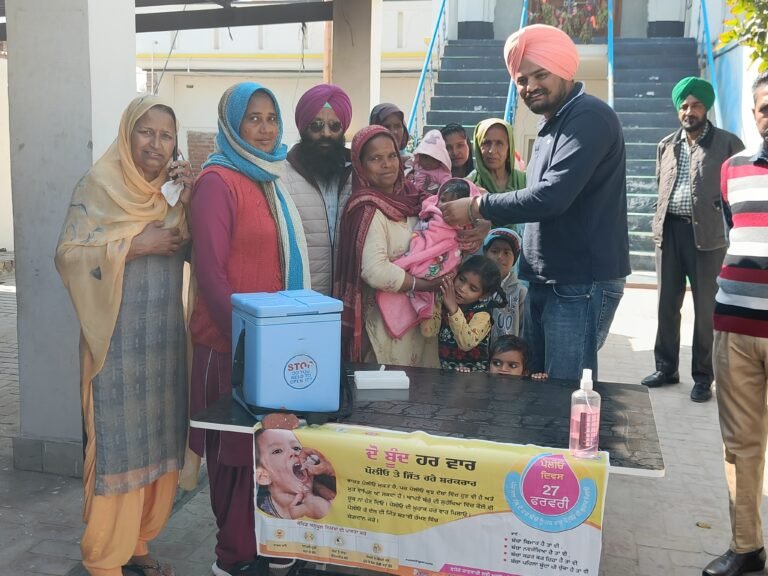 ਸਿੱਧੂ ਮੂਸੇਵਾਲਾ ਨੇ ਬੂੰਦਾਂ ਪਿਲਾ ਕੇ ਕੀਤੀ ਪੋਲੀਓ ਮੁਹਿੰਮ ਦੀ ਸ਼ੁਰੂਆਤ
