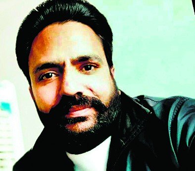 ਤਨਖਾਹ ਨਾ ਮਿਲਣ ਕਾਰਨ ਕਲਰਕ ਵੱਲੋਂ ਖੁਦਕੁਸ਼ੀ,ਮੌਤ ਲਈ ਪ੍ਰਿੰਸੀਪਲ ਤੇ ਰਜਿਸਟਰਾਰ ਨੂੰ ਕਸੂਰਵਾਰ ਠਹਿਰਾਇਆ