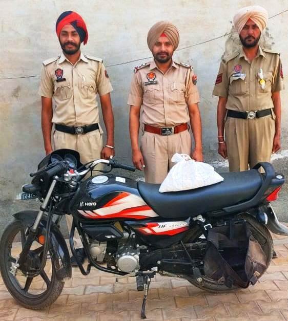 ਮਾਨਸਾ ਪੁਲਿਸ ਨੇ ਨਸ਼ਿਆ ਵਿਰੁੱਧ 5 ਮੁਕੱਦਮੇ ਦਰਜ਼ ਕਰਕੇ 4 ਮੁਲਜ਼ਮਾਂ ਨੂੰ ਕੀਤਾ ਕਾਬੂ