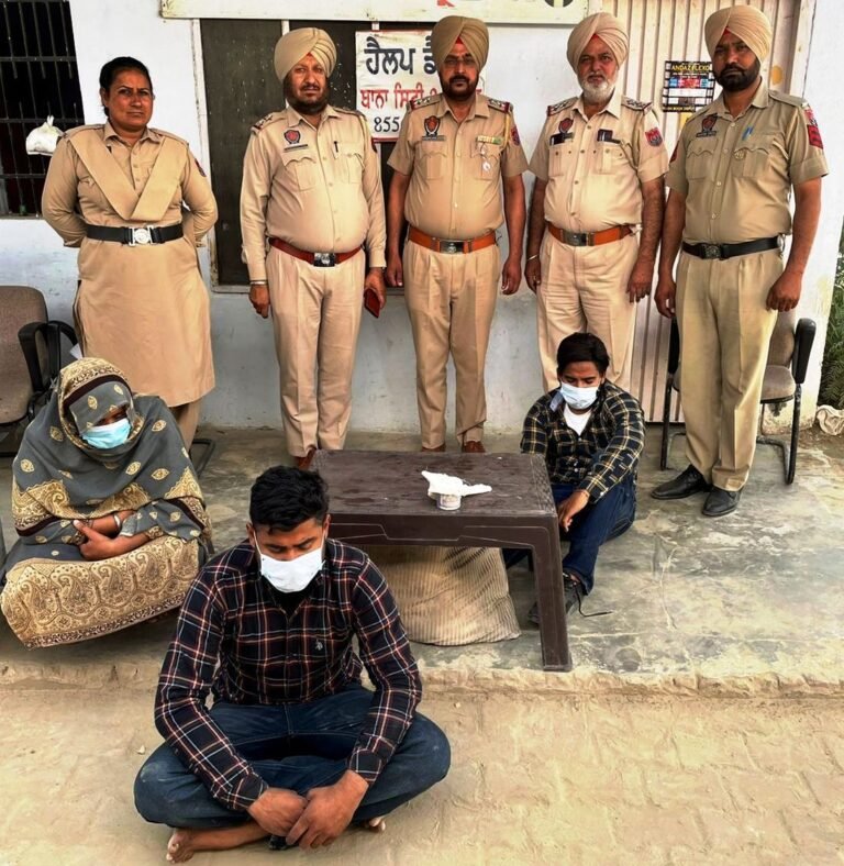 ਮਾਨਸਾ ਪੁਲਿਸ ਨੇ ਕੀਤਾ ਬਲੈਕਮੇਲ ਕਰਕੇ ਪੈਸੇ ਬਟੋੋਰਨ ਵਾਲੇ ਗਿਰੋੋਹ ਦਾ ਪਰਦਾਫਾਸ਼