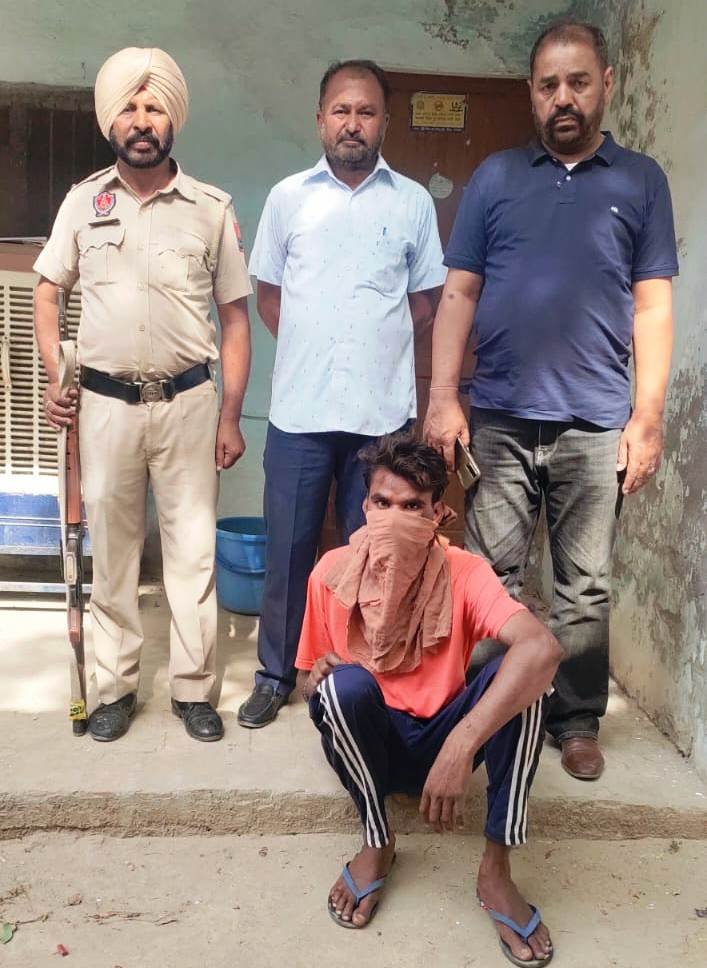 ਆਬਕਾਰੀ ਐਕਟ ਦੇ ਮੁਕੱਦਮੇ ਵਿੱਚ ਭਗੌੌੜੇ ਮੁਲਜ਼ਮ ਨੂੰ ਕੀਤਾ ਕਾਬੂ