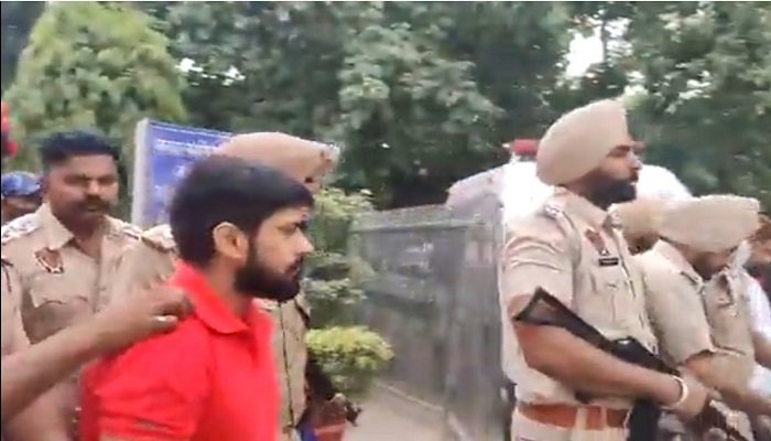 ਗੈਂਗਸਟਰ ਲਾਰੈਂਸ ਨੇ ਦੱਸੀ ਮੂਸੇਵਾਲਾ ਦੇ ਕਤਲ ਦੀ ਵਜ੍ਹਾ, ਪੁਲਿਸ ਨੇ 11 ਘੰਟੇ ਕੀਤੀ ਪੁੱਛਗਿੱਛ