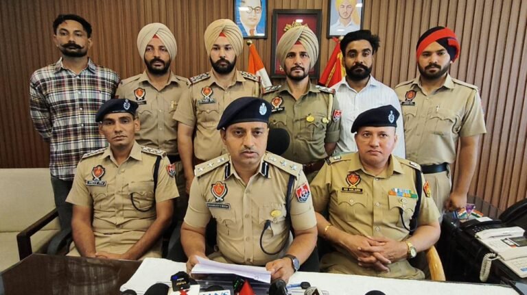 ਮਾਨਸਾ ਪੁਲਿਸ ਵੱਲੋਂ ਅੰਨ੍ਹੇ ਕਤਲ ਦੇ ਮੁਕੱਦਮੇ ਨੂੰ ਟਰੇਸ ਕਰਕੇ ਚਾਰ ਵਿਅਕਤੀ ਨਾਮਜ਼ਦ, 3 ਦੋਸ਼ੀ ਕਾਬੂ