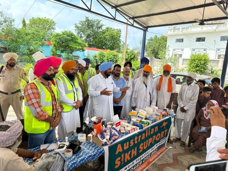 ਹੜ੍ਹ ਪ੍ਰਭਾਵਿਤ ਖੇਤਰਾਂ ਵਿਚ ਨਿਰਸਵਾਰਥ ਸੇਵਾਵਾਂ ਦੇ ਰਹੀਆਂ ਹਨ ਸਮਾਜਸੇਵੀ ਸੰਸਥਾਵਾਂ-ਬੁੱਧ ਰਾਮ