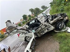 ਦਰਦਨਾਕ ਹਾਦਸਾ : ਕਾਰ ਅਤੇ ਟਰਾਲੇ ਦੀ ਟੱਕਰ ਦੌਰਾਨ 3 ਨੌਜਵਾਨਾਂ ਦੀ ਮੌਤ