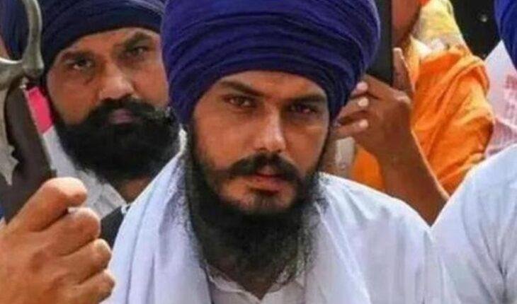 ਅੰਮ੍ਰਿਤਪਾਲ ਸਿੰਘ ਨੇ MP ਅਹੁਦੇ ਲਈ ਲਿਆ ਹਲਫ਼, ਖਾਧੀ ਸੰਵਿਧਾਨ ਦੀ ਸਹੁੰ