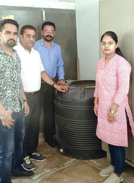 ‘ਹਰ ਸ਼ੁੱਕਰਵਾਰ-ਡੇਂਗੂ ਤੇ ਵਾਰ’ ਮੁਹਿੰਮ ਤਹਿਤ ਸਰਕਾਰੀ ਤੇ ਪ੍ਰਾਈਵੇਟ ਦਫ਼ਤਰਾਂ ਵਿਚ ਕੀਤਾ ਲਾਰਵਾ ਚੈੱਕ