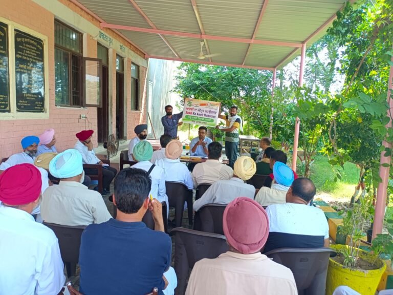 ਲੰਪੀ ਸਕਿਨ ਬਿਮਾਰੀ ਦੀ ਰੋਕਥਾਮ ਤੇ ਬਚਾਅ ਬਾਰੇ ਪਿੰਡਾਂ ‘ਚ ਲੋਕਾਂ ਨੂੰ ਜਾਗਰੂਕ ਕੀਤਾ ਜਾਵੇ -ਵਧੀਕ ਡਿਪਟੀ ਕਮਿਸ਼ਨਰ