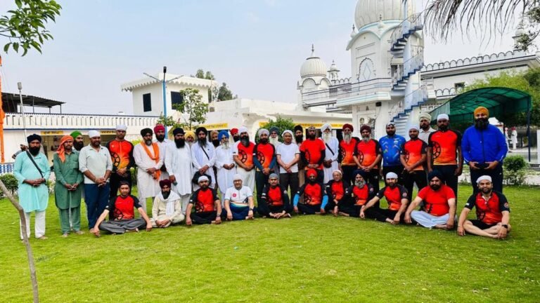 ਈਕੋ ਵੀਲਰਜ਼ ਸਾਈਕਲ ਗਰੁੱਪ ਨੇ ਹਰਿਆਣਾ ਦੇ ਪਿੰਡ ਪਿਲਛੀਆ ਵਿਖੇ ਇਤਿਹਾਸਕ ਗੁਰਦੁਆਰਾ ਸਾਹਿਬ ਦੇ ਕੀਤੇ ਦਰਸ਼ਨ
