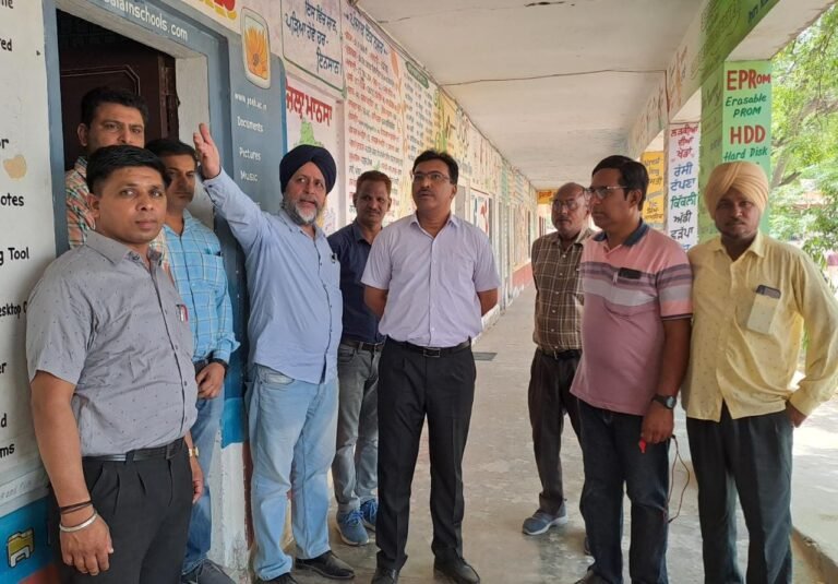 ਬੱਚਿਆਂ ਨੂੰ ਸਿੱਖਿਅਤ ਕਰਨ ਲਈ ਉਚਿਤ ਵਾਤਾਵਰਨ ਅਤਿ ਜ਼ਰੂਰੀ