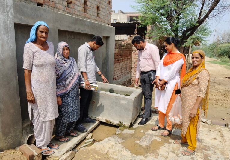 ਮਾਨਸਾ : ਡੇਂਗੂ ਤੋਂ ਬਚਾਅ ਸਬੰਧੀ ਕੀਤਾ ਜਾਗਰੂਕ