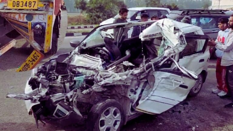 ਫਗਵਾੜਾ ‘ਚ ਧੁੰਦ ਕਾਰਨ ਵਾਪਰਿਆ ਭਿਆਨਕ ਸੜਕ ਹਾਦਸਾ, ਇੱਕ ਔਰਤ ਦੀ ਮੌਤ, 4 ਜ਼ਖਮੀ