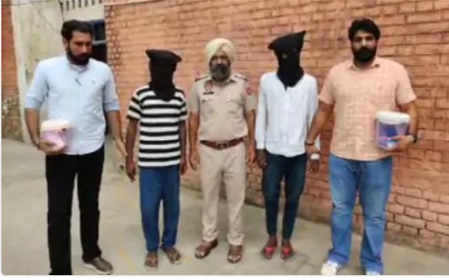 ਬਠਿੰਡਾ ਪੁਲਿਸ ਨੇ ਫੜੇ 2 ਠੱਗ : ਪੈਸੇ ਦੁੱਗਣੇ ਕਰਨ ਦਾ ਦਿੰਦੇ ਸਨ ਲਾਲਚ , ਜਾਅਲੀ ਨੋਟਾਂ ਦੇ ਬੰਡਲ ਦੇ ਕੇ ਫਰਾਰ ਹੋ ਜਾਂਦੇ ਸੀ