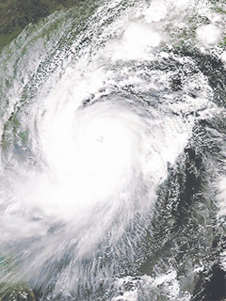 ਸਮੁੰਦਰੀ ਤੂਫਾਨ ‘ਮਿਚੌਂਗ’ ਮਚਾ ਸਕਦਾ ਹੈ ਤਬਾਹੀ , ਕਈ ਸੂਬਿਆਂ ’ਚ ਰੈੱਡ ਅਲਰਟ