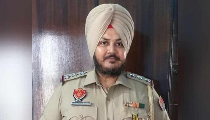 ਵਿਜੀਲੈਂਸ ਨੇ ਰਿਸ਼ਵਤ ਲੈਂਦੇ ਇੰਸਪੈਕਟਰ ਨੂੰ ਰੰਗੇ ਹੱਥੀਂ ਦਬੋਚਿਆ