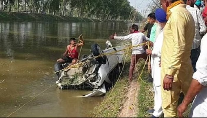 ਜਨਮ ਦਿਨ ਮਨਾ ਰਹੇ ਦੋਸਤਾਂ ਨਾਲ ਵੱਡਾ ਹਾਦਸਾ : ਕਾਰ ਨਹਿਰ ‘ਚ ਡਿੱਗੀ, 3 ਪਾਣੀ ‘ਚ ਰੁੜੇ