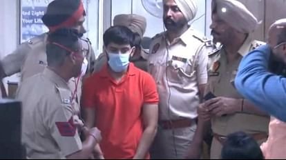 ਲਾਰੈਂਸ ਬਿਸ਼ਨੋਈ ਦੀ ਅੱਜ ਦਿੱਲੀ ਦੀ ਅਦਾਲਤ ‘ਚ ਪੇਸ਼ੀ, NIA ਦੀ ਟੀਮ ਬਠਿੰਡਾ ਜੇਲ੍ਹ ਤੋਂ ਰਵਾਨਾ