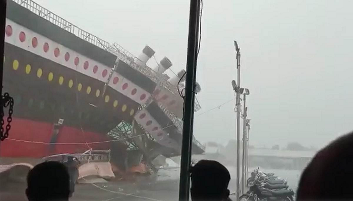 ਤੂਫਾਨ ਕਾਰਨ ਮਲੋਟ ਦੇ ਟ੍ਰੇਡ ਫੇਅਰ ‘ਚ ਲੱਗਾ ‘ਟਾਈਟੈਨਿਕ’ ਦਾ ਮਾਡਲ ਹੋਇਆ ਟੁਕੜੇ-ਟੁਕੜੇ